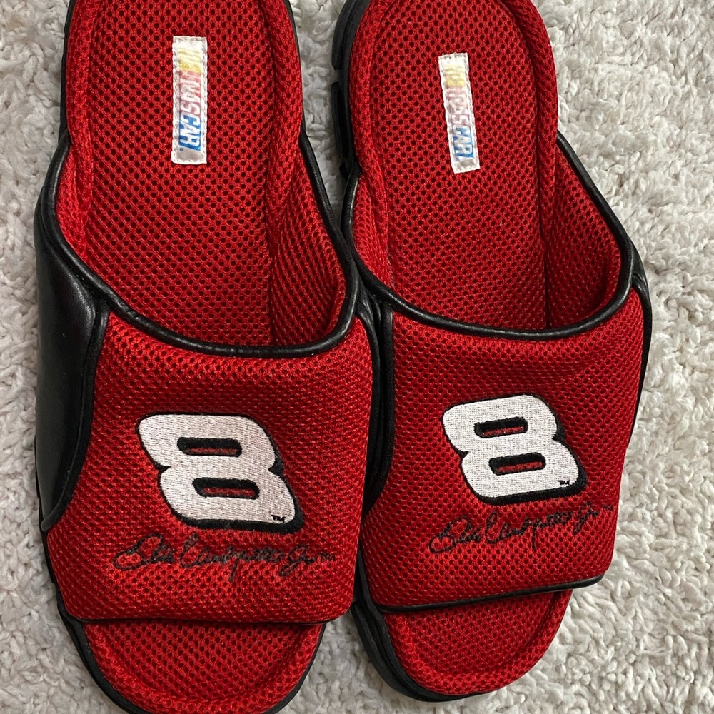 Nascar slippers size 11